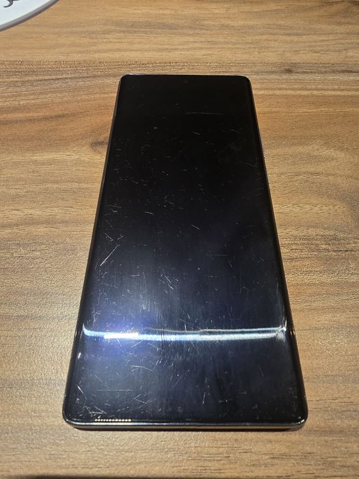Vand Huawei Nova 10 la Cutie Folosit 128gb cu 8gb ram