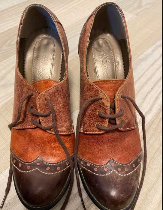 Pantofi cu toc dama piele naturala "Nike Invest" - marime 37.5