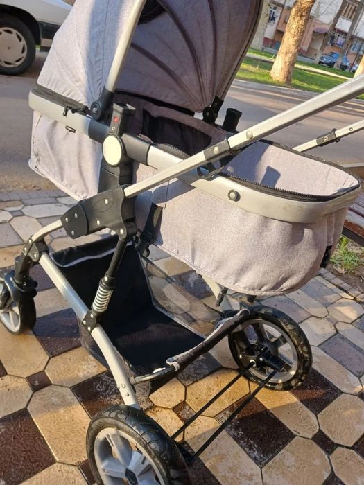 Продам коляску в идеале