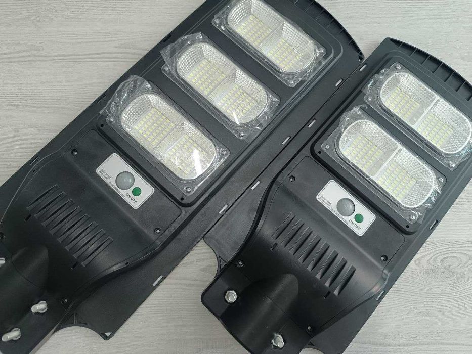 уличные освещение на солнечных батареях 100W