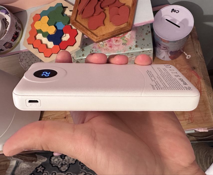 Новый пауэрбанк (powerbank)