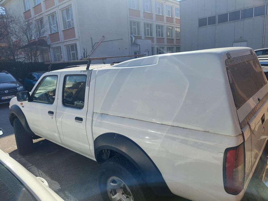 Vând Nissan Navara NP 300