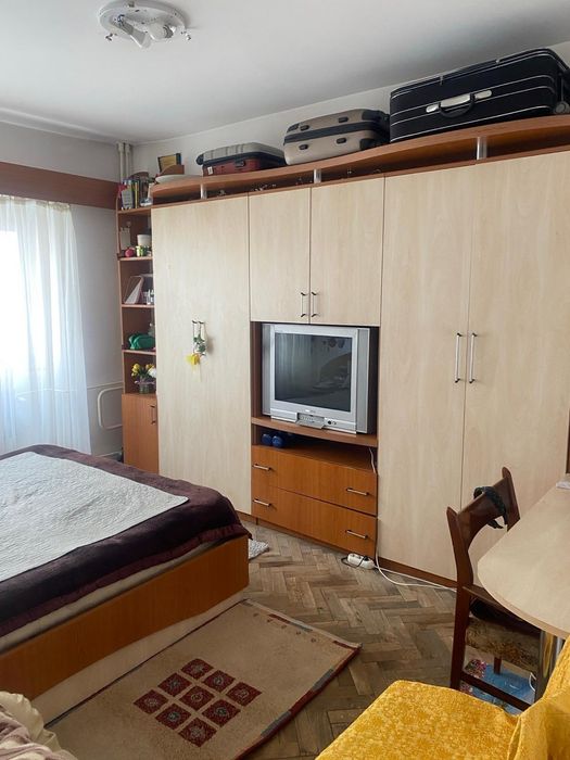 Camera libera într-o zonă linistita