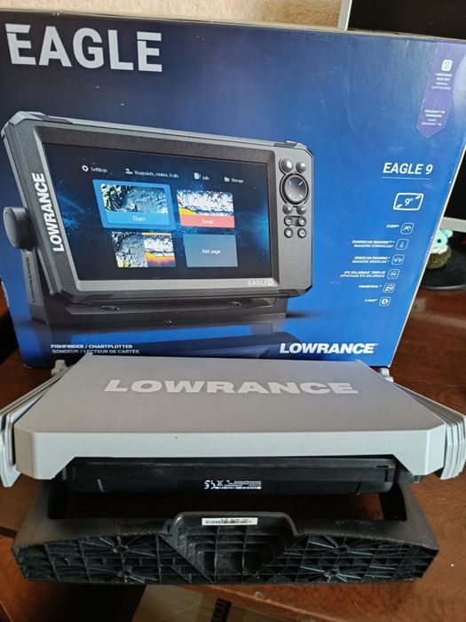 Эхолот Lowrance Eagle 9