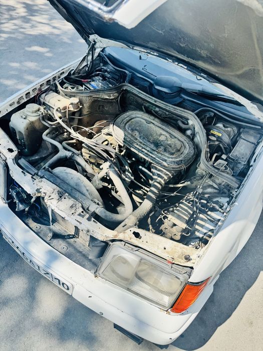Продам мерседес W-124 E-200!