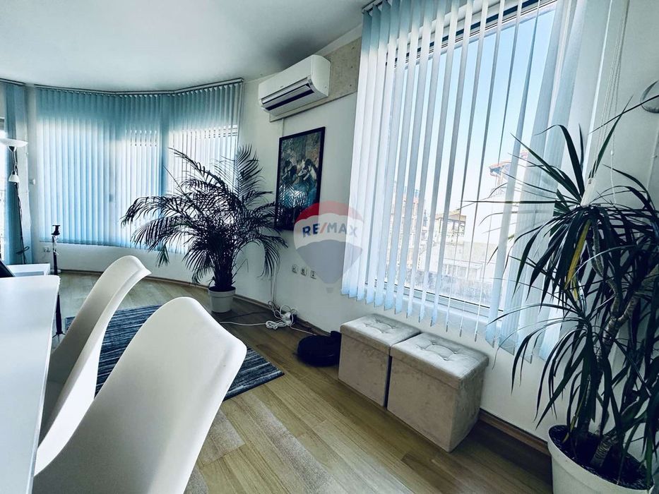 Апартамент с две спални на топ локация за продажба, гр. Варна, Я.И.