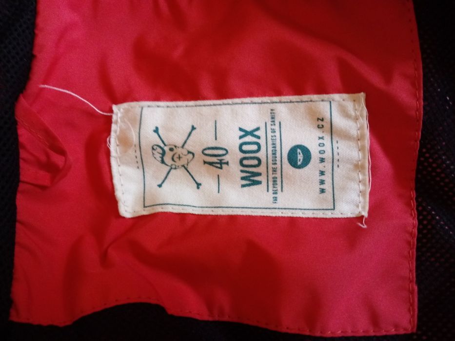 Пролетно есенно яке тип ветровка градско размер 40 на марка Woox