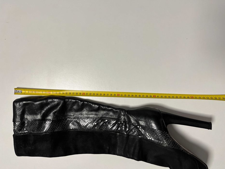 Cizme inalte cu toc negre, piele, marimea 39