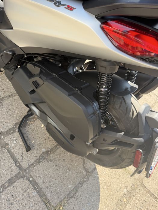 Продавам Piaggio Beverly 400 S