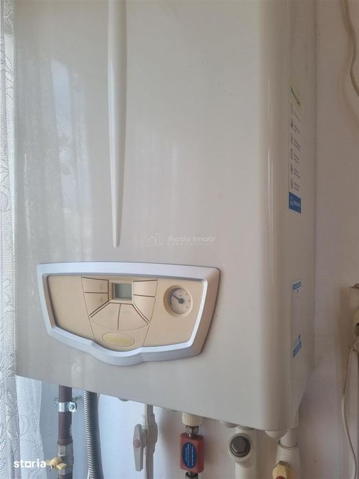 Apartament 3 cam,72 mp ,  doua bai  zona PECO