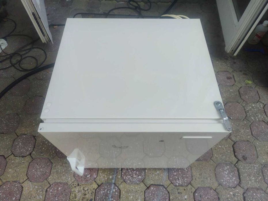 Мини фризер Prvilieg 50L (клас А) с Гаранция !