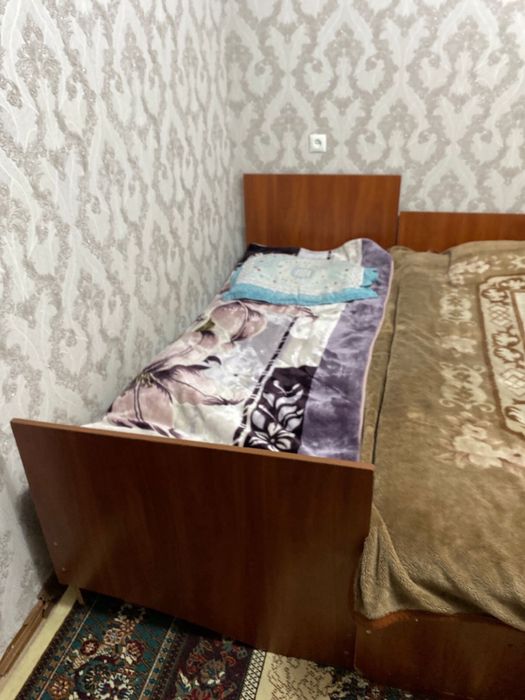 Мебель комплект.Кровать и Шифонер