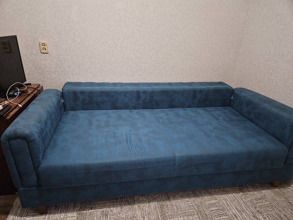 Турецкий Диван в исключительном состоянии