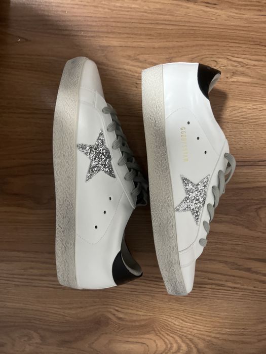 Кроссовки golden goose