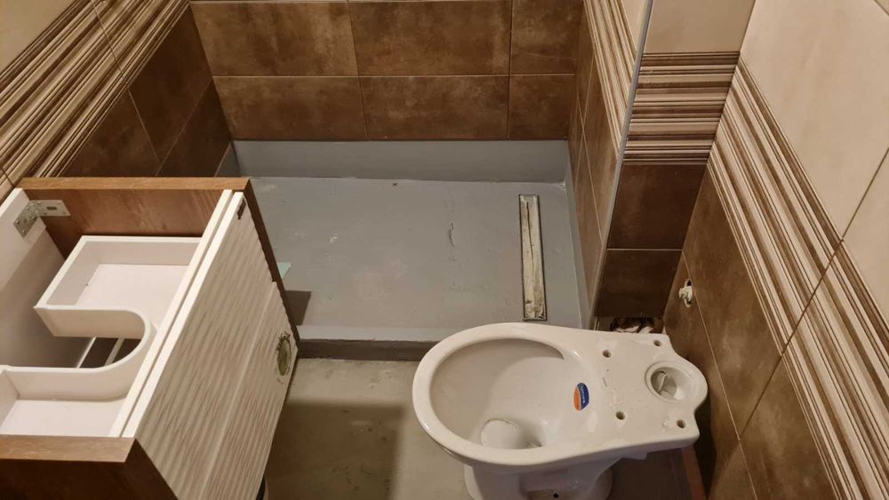 Лепене на плочки и ремонт на бани