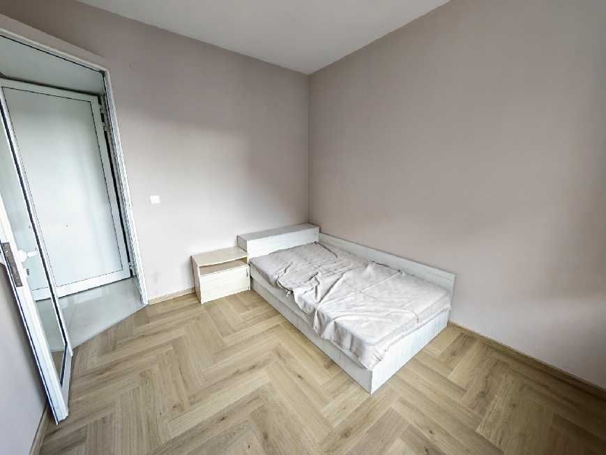 Дава се под наем Тристаен апартамент в София, Хиподрума - 80 кв.м за 598.23 € - Снимка #3