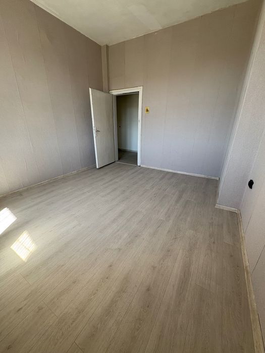 Продава се Двустаен апартамент в Димитровград - 52 кв.м за 715 €/кв.м - Снимка #1