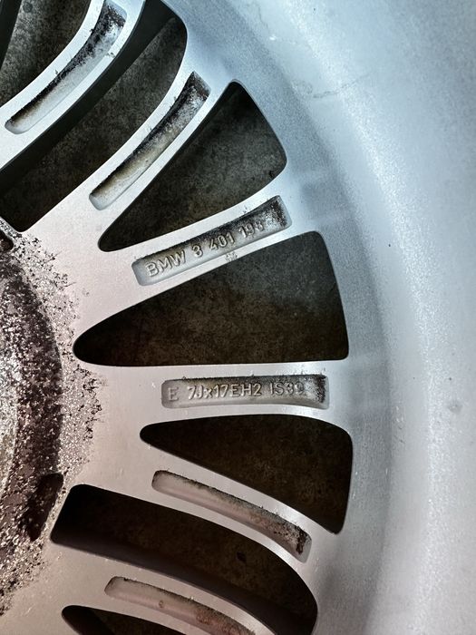 Jante bmw R17 Anvelope vara Michelin 225/50