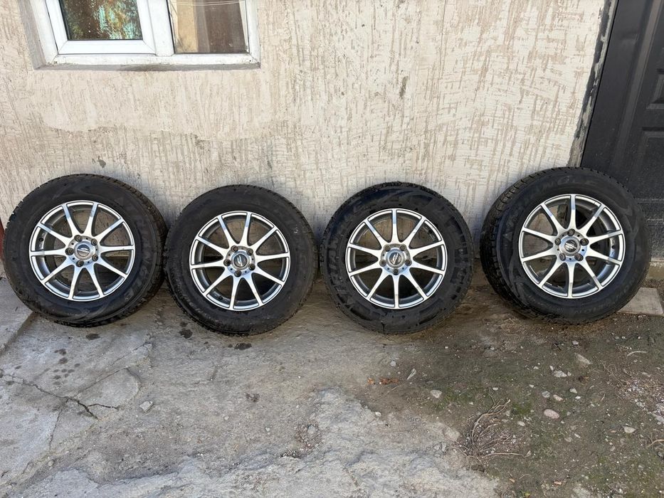 Диски с резиной 215/65/16