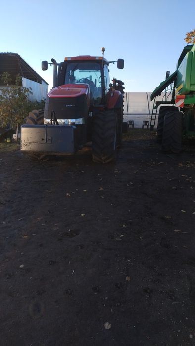 Tractor case Magnum 370 an fabricatie 2014 cauciucuri spate noi