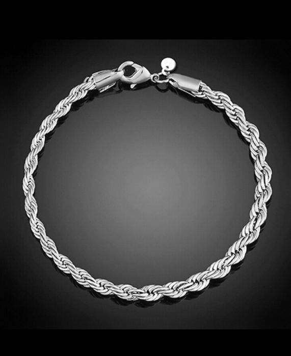 Сребърни гривни за дами