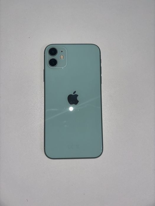 Iphone 11 в хорошем состоянии!