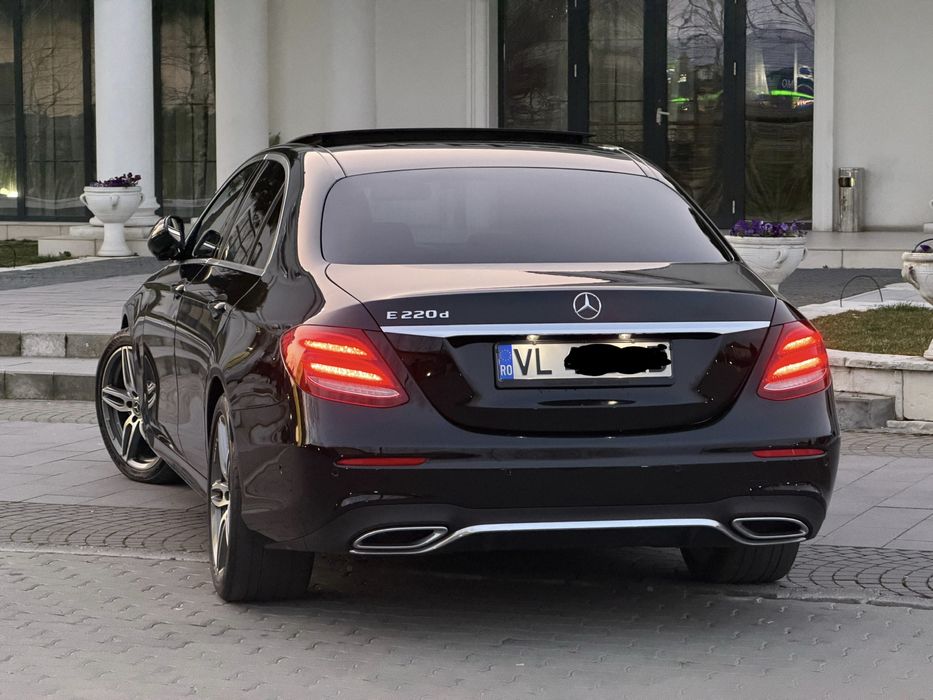 Mercedes-Benz E 220 d 9G-TRONIC AMG Line, Pano, 360 camera