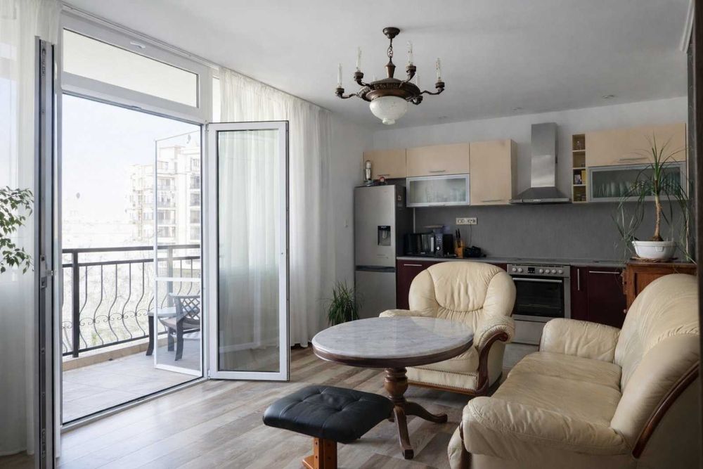 ТРИСТАЕН АПАРТАМЕНТ, ЦЕНТЪР, ТУХЛА