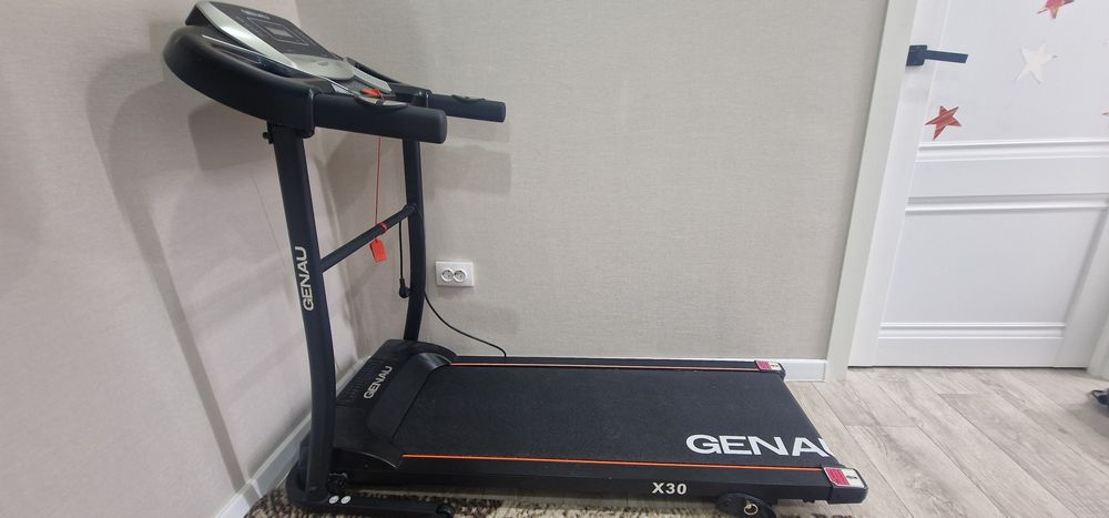 Беговая дорожка Genau