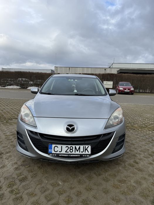 Mazda 3 /1.6 benzina an 2010  178800 km fiscal pe loc