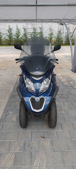 Piaggio MP3 300 LT