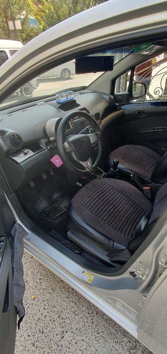 Chevrolet spark sotiladi