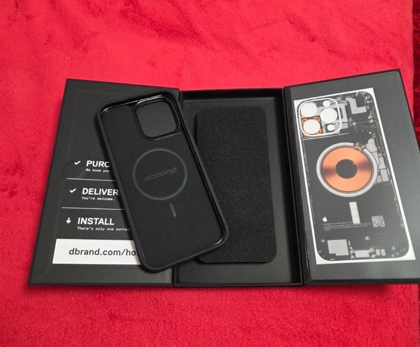 Vand Husa + skin si 2 folii premium pentru iPhone 16 Pro Max