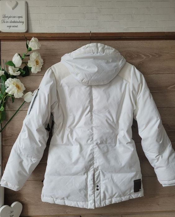 Ски зимно бяло яке Salomon