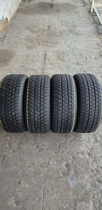 4 anvelope iarna ca noi Michelin 255/50/19.Pretul este pe bucata.