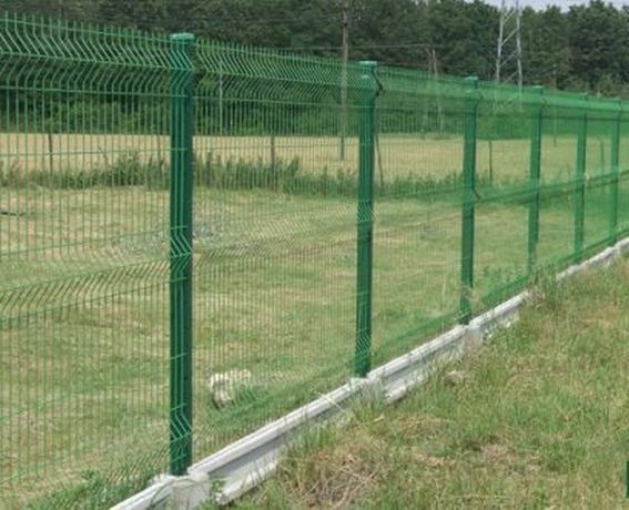 Vand garduri din sipca metalică și din jaluzea