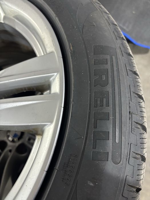 4бр оригинални 19ки Бмв Х5 Х6 2016г  с зимни гуми Пирели 255/50