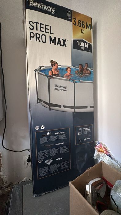 Продам каркасный бассейн
