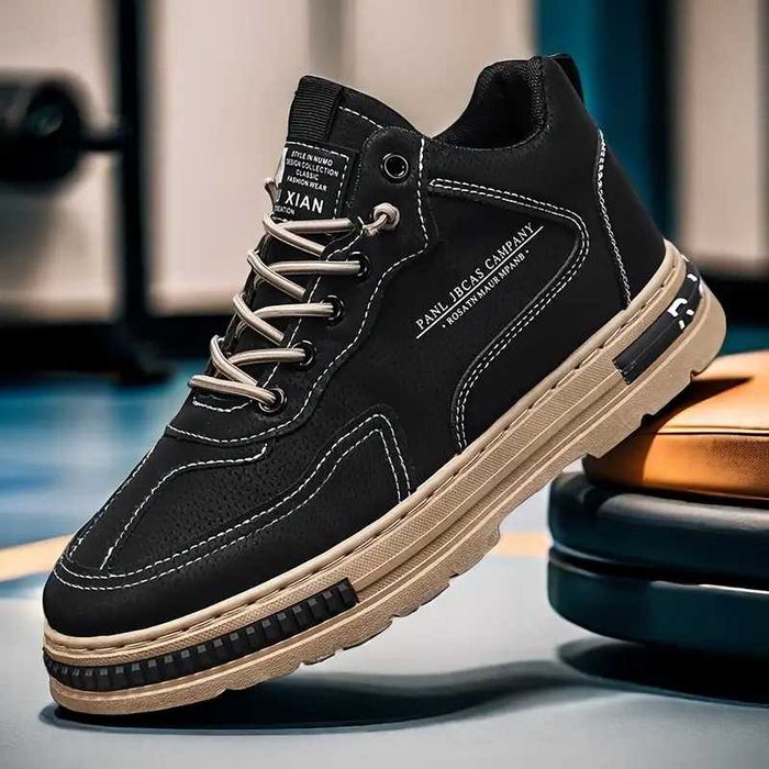 Мъжки спортни обувки / маратонки 2025