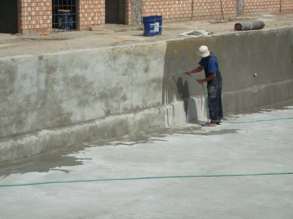 Строительство бассейнов любой сложности под ключ с гарантии