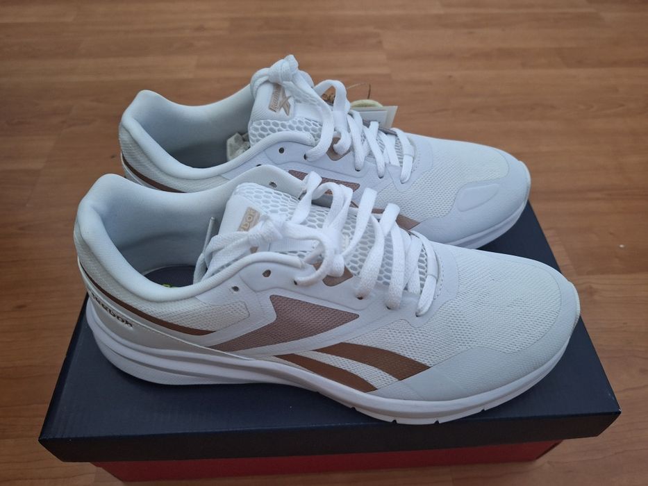 маратонки Reebok runner, номер 39