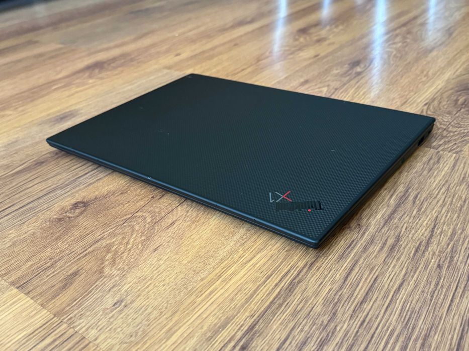 14' HDR 4K UHD+ Core i7-1185G7 Lenovo ThinkPad X1 Carbon Gen 9 16GB LPDDR4X/512GB NVMe/Win 11/Бат 8ч