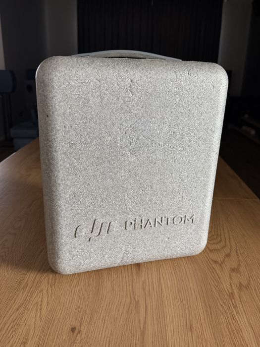 Drona dji phantom 4 pro - impecabila - fara telecomanda.