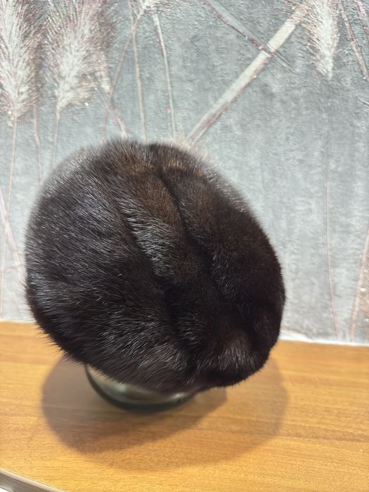 Продам норковую шапку