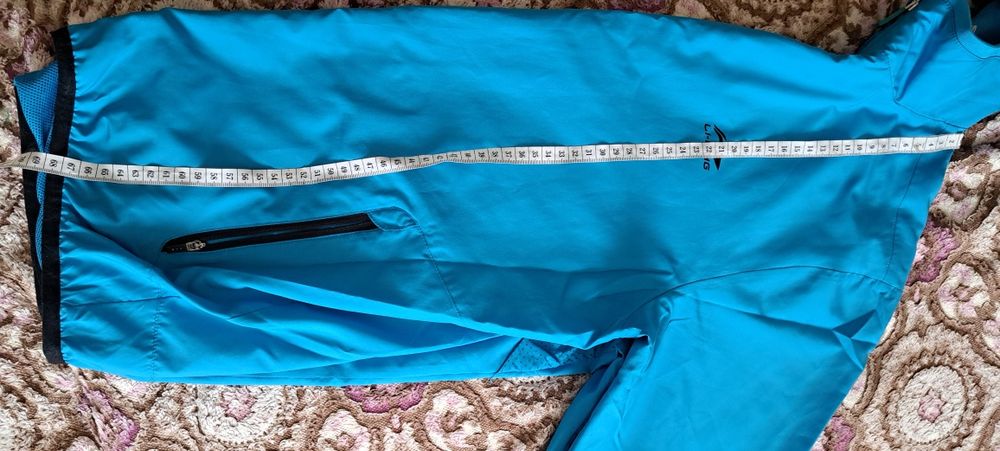 Спортивный костюм li ning фирма, размер м, состояние в идеале