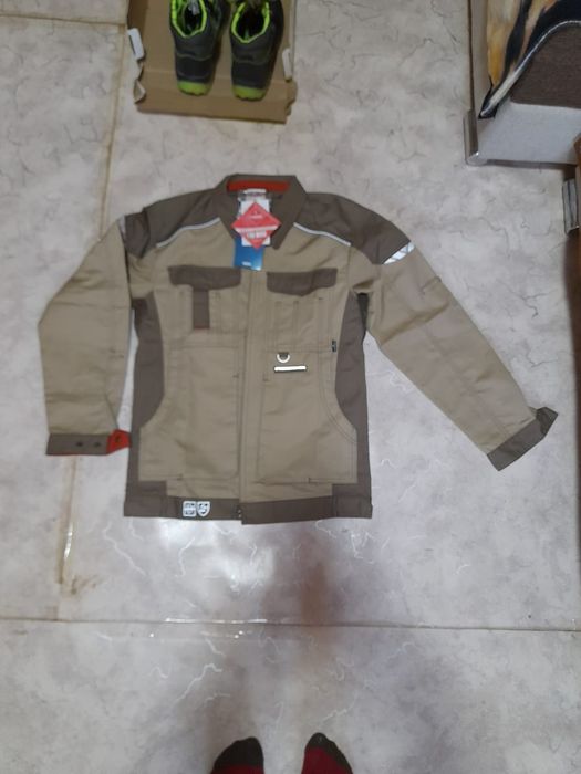 Куртка и брюки мужские летние