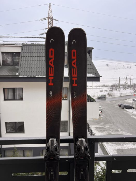 Schiuri, clăpari Head, ski