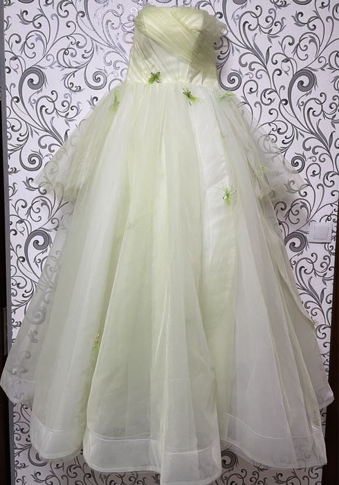 Свадебное платье (спец. заказ).