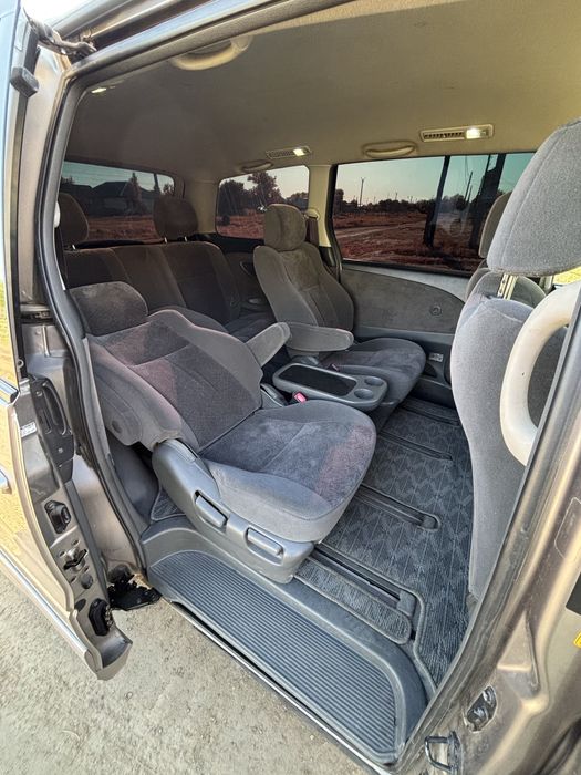 Продам Toyota Estima