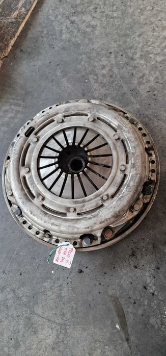 Volanta cu Kit Ambreiaj Ford Focus 3 C Max 1.6 tdci 115CP  6+1Viteze